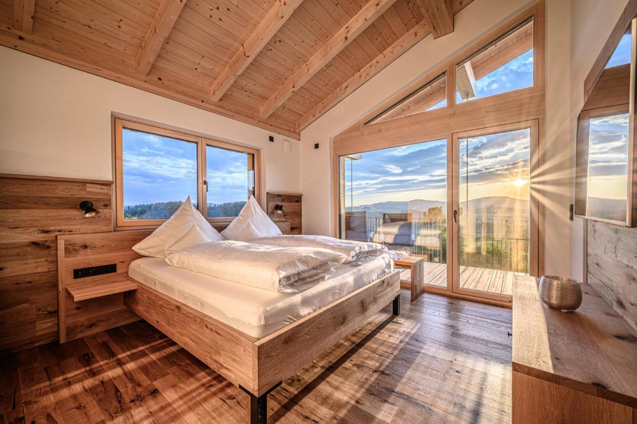 Kroner Chalets تزفيسل المظهر الخارجي الصورة