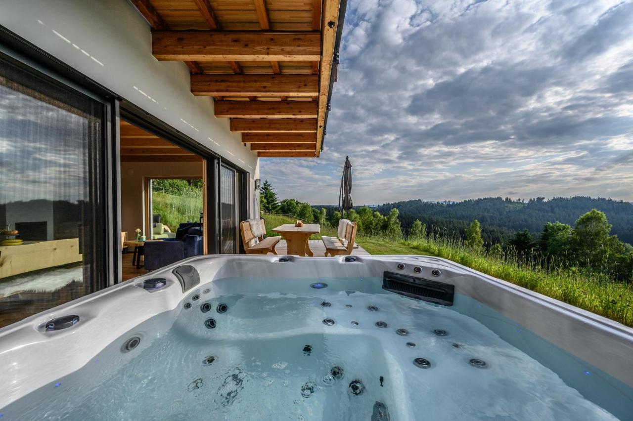 Kroner Chalets تزفيسل المظهر الخارجي الصورة