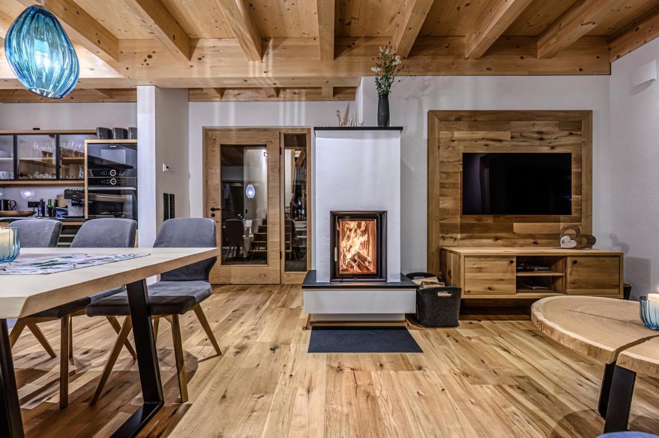 Kroner Chalets تزفيسل المظهر الخارجي الصورة