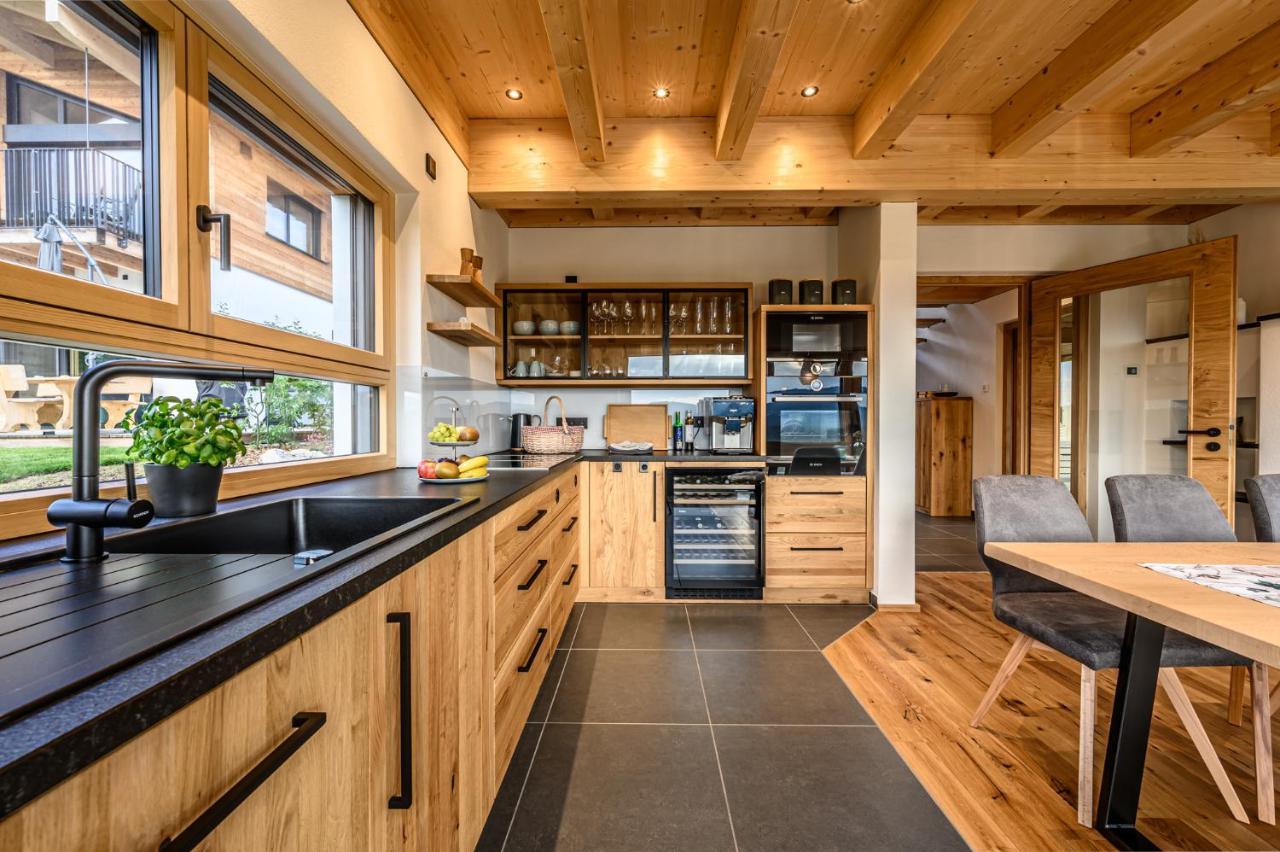 Kroner Chalets تزفيسل المظهر الخارجي الصورة